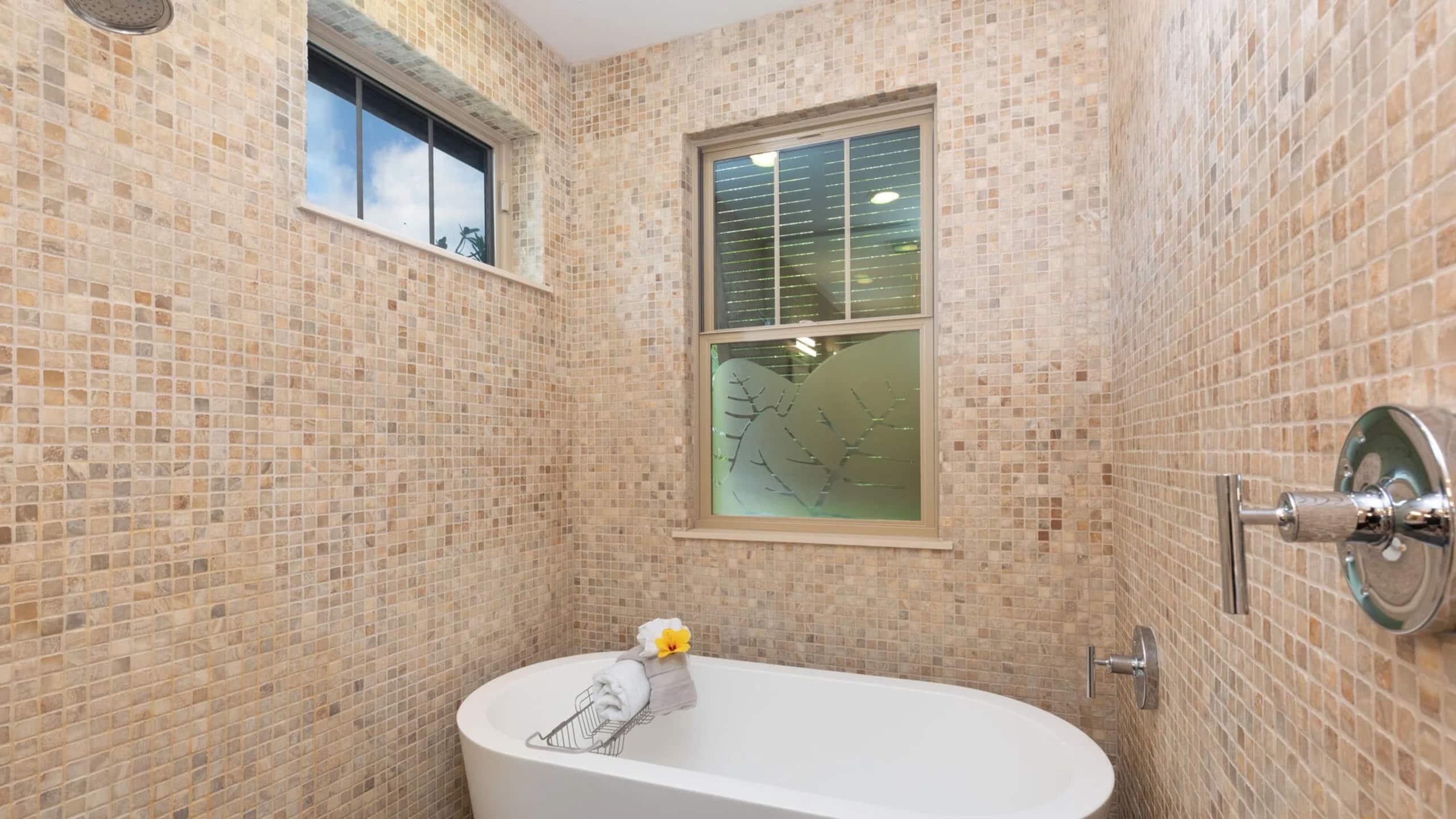 Home in Waimea · ★5.0 · 3 bedrooms · 5 beds · 3 baths - Image 21