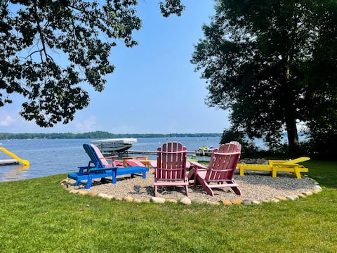 Serpent Lake House ~ Dock ~ 6-Bedroom ~ Ping Pong