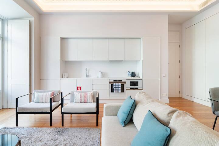 Unique Chiado, 2 Bedroom Suite DeLuxe gallery image 5