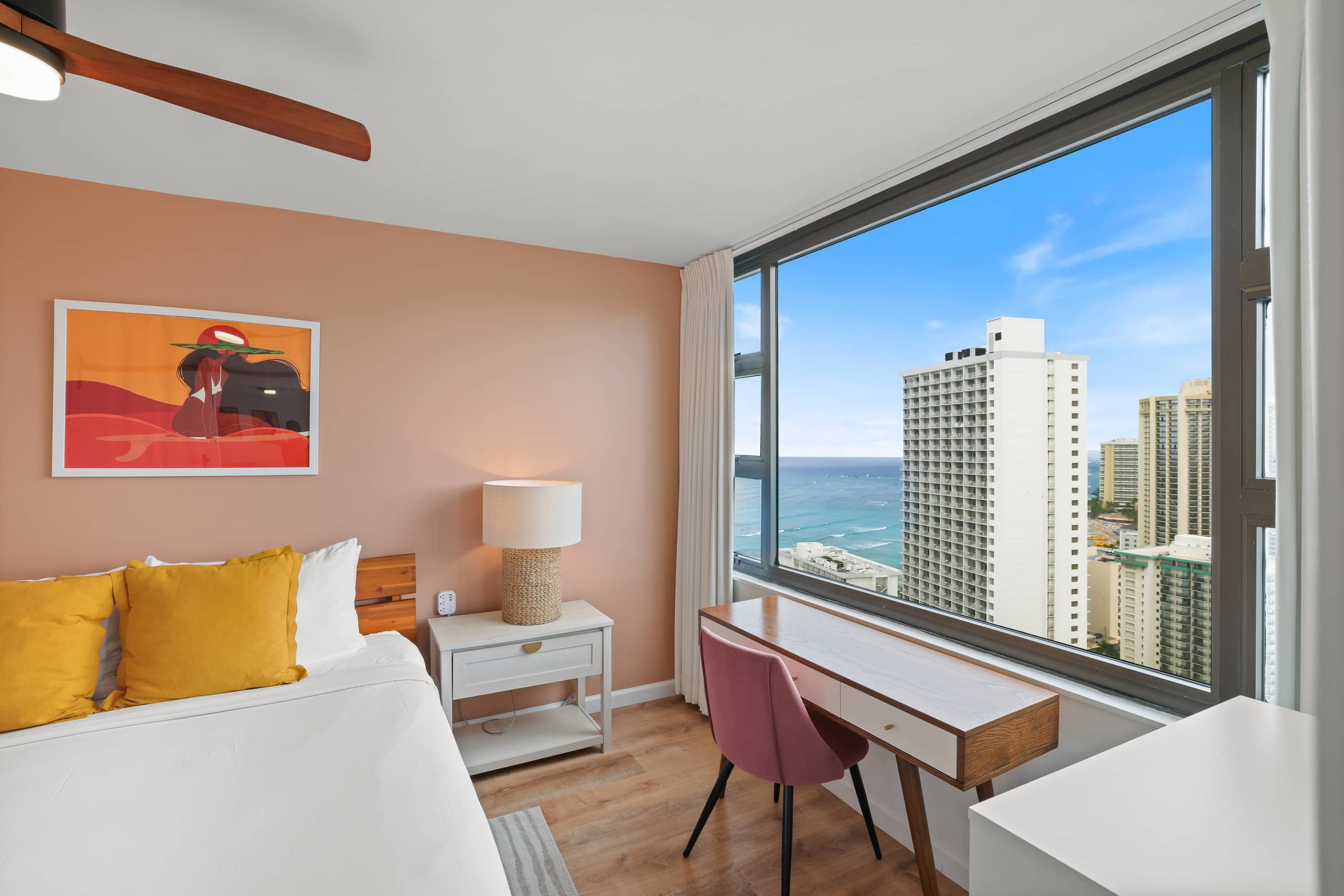 Hotel in Honolulu · ★4.92 · 1 bedroom · 1 bed · 1 private bath - Image 14