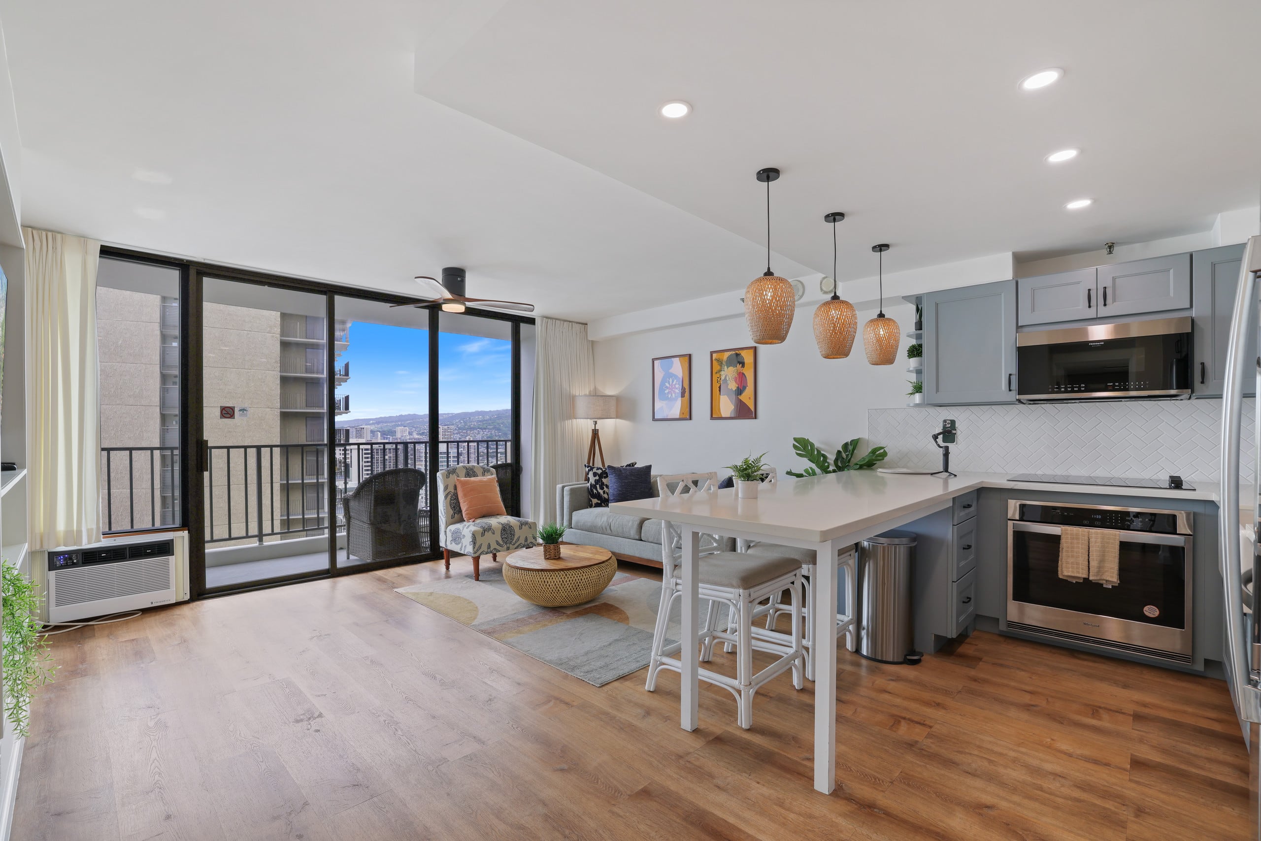 Hotel in Honolulu · ★4.92 · 1 bedroom · 1 bed · 1 private bath - Image 8