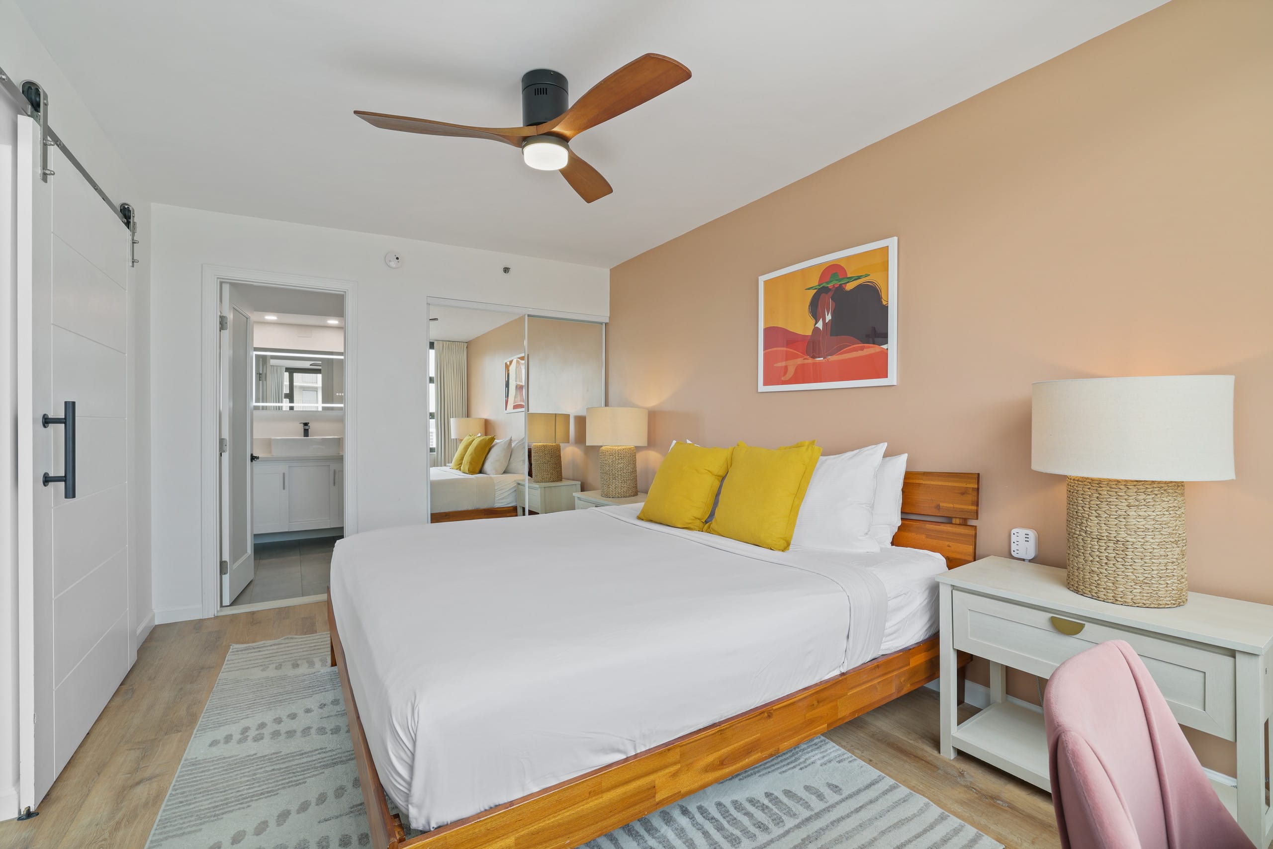 Hotel in Honolulu · ★4.92 · 1 bedroom · 1 bed · 1 private bath - Image 12