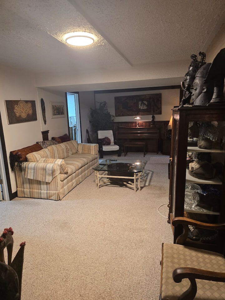 Comfy Room In A Cozy Cottage (1) - Guelph