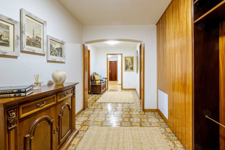 Clear Sky – 4BR Apartment gallery image 5