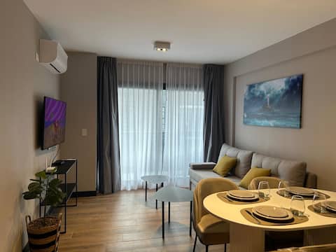 Anuncio de Airbnb popular: Teodoro, I love you en Colegiales