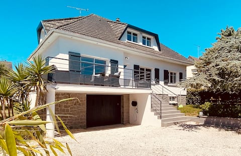 L'Atelier Pirate Homey House Beach 300 m away