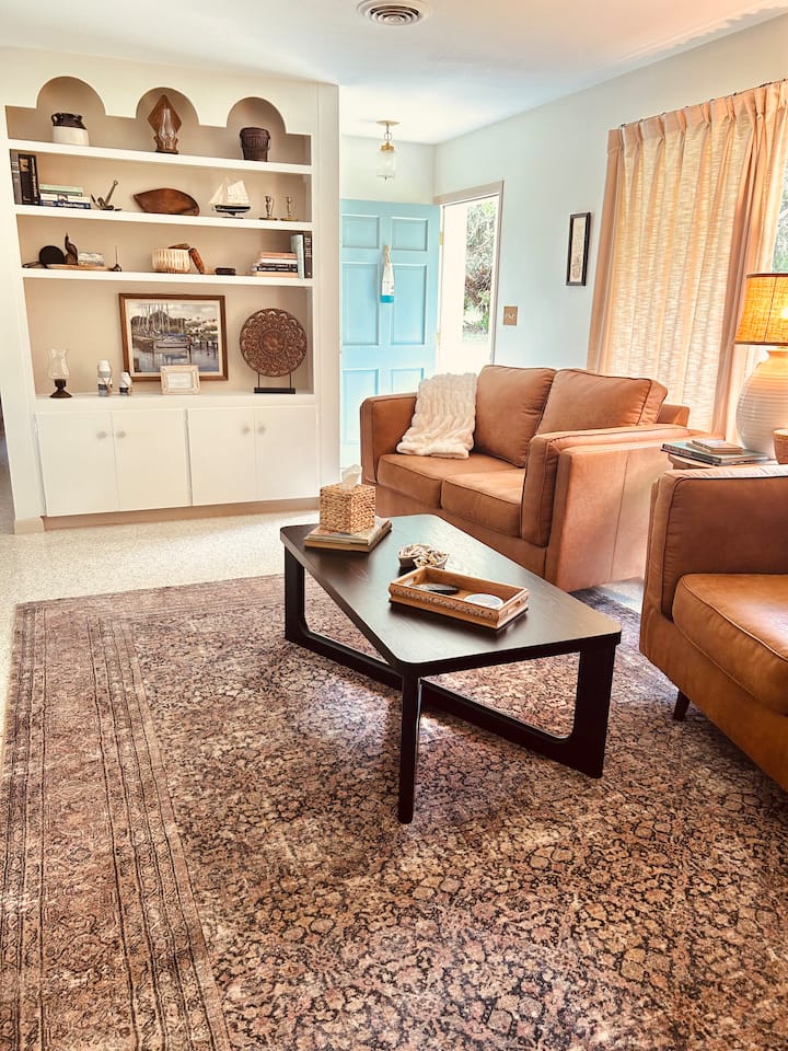 Beautiful, Bright Home Near Springs And Manatees - Homosassa, FL