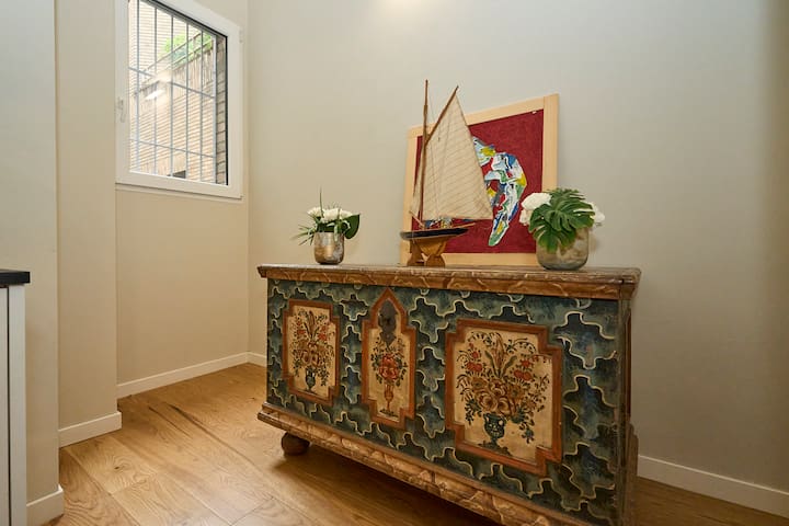 [Duomo Luxury Loft] 1 Minute Walk From DUOMO gallery image 3