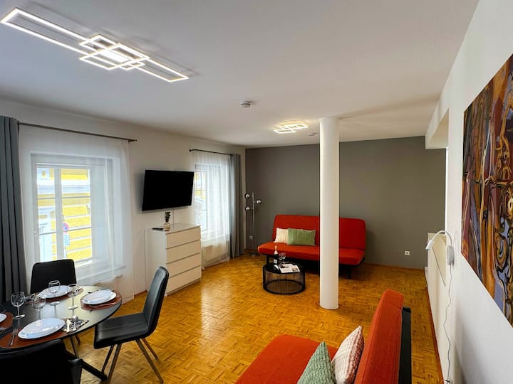 Parkside Two By Bestchoice - Parking Option - Graz