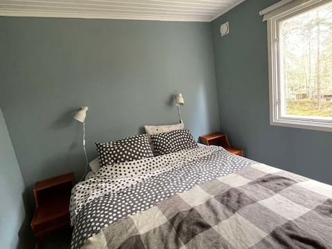Cabin of 50 sqm and glamping tent on Husarö