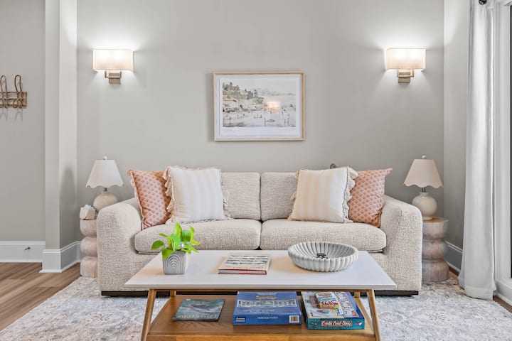 The Big Rock Studio | Waterview Balcony + Walkable - Morehead City, NC
