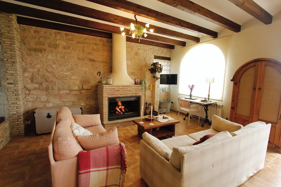 Dobela Enea, a 17th-century house with its own cave, Álava, Basque Country, Spain, photo 3 of 10