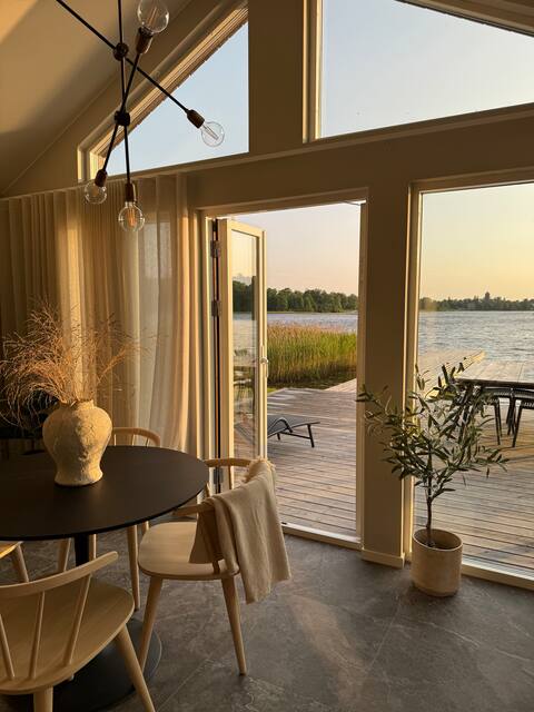 Successful Airbnb property: Central Waterfront Cottage in Eksjö in Eksjö