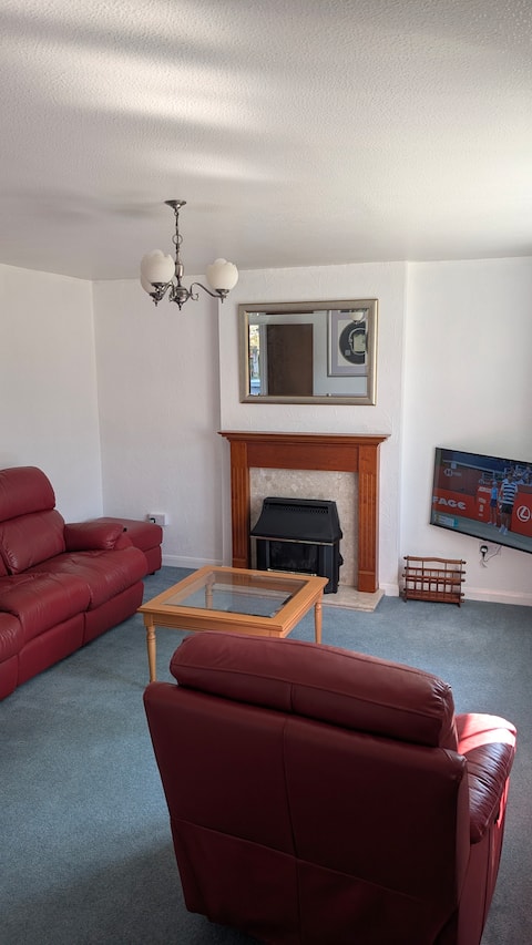 Top performing Airbnb: 4 Bedroom,5 Beds, sleeps 6, ideal for Contractors in Lincolnshire