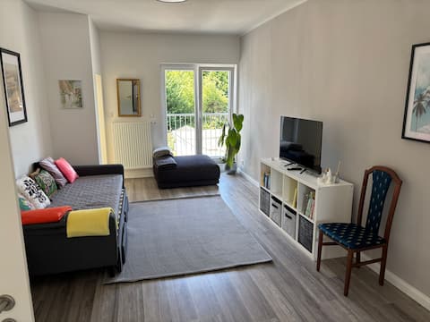 Top performing Airbnb: City oasis with sun balcony in Neuss