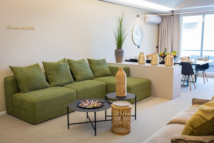 Group Apartment – A/C, Wi-Fi and free parking