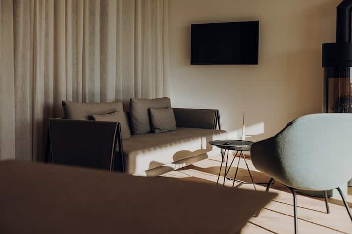 Sona Suites Allgäu: Sauna, Whirlpool & Alpenblick - Altusried
