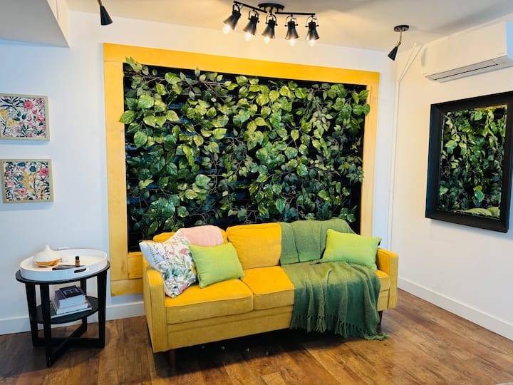 Open-concept Executive Suite - Saint John's