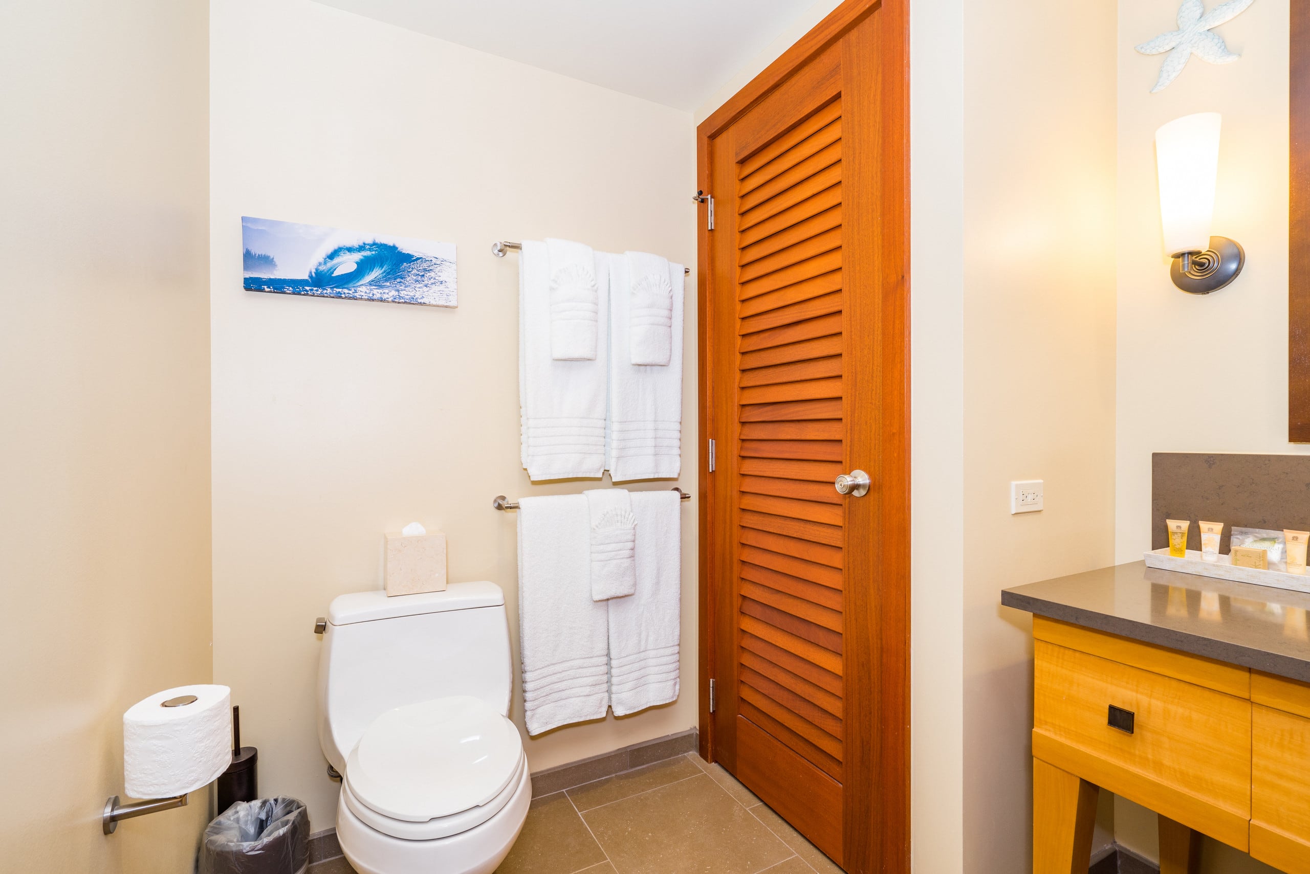 Condo in Kapolei · ★5.0 · 2 bedrooms · 3 beds · 2.5 private baths - Image 16