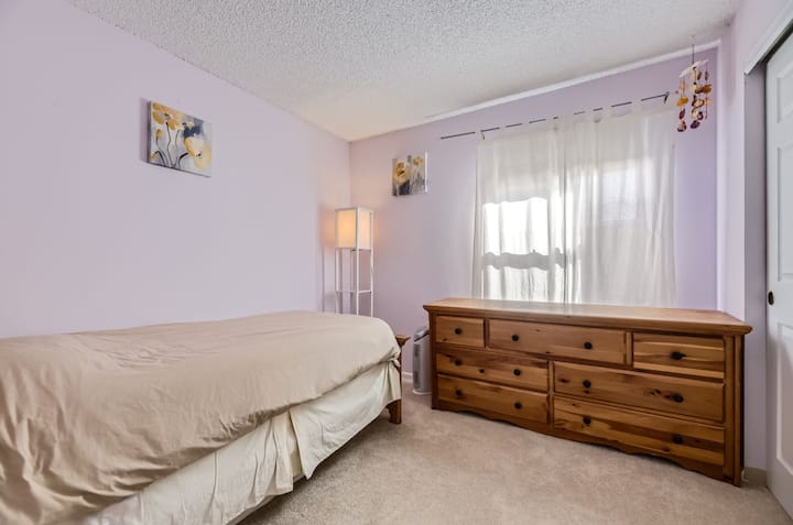 غرفة النوم 2