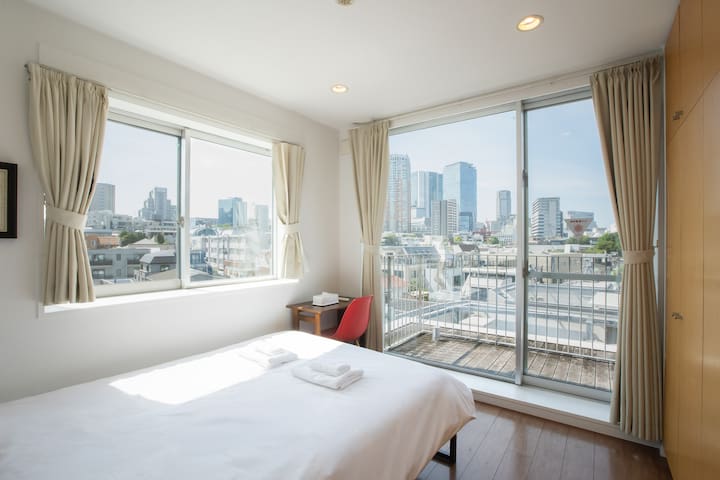 Stylish 2BR Duplex in Harajuku & Omotesando | 80㎡