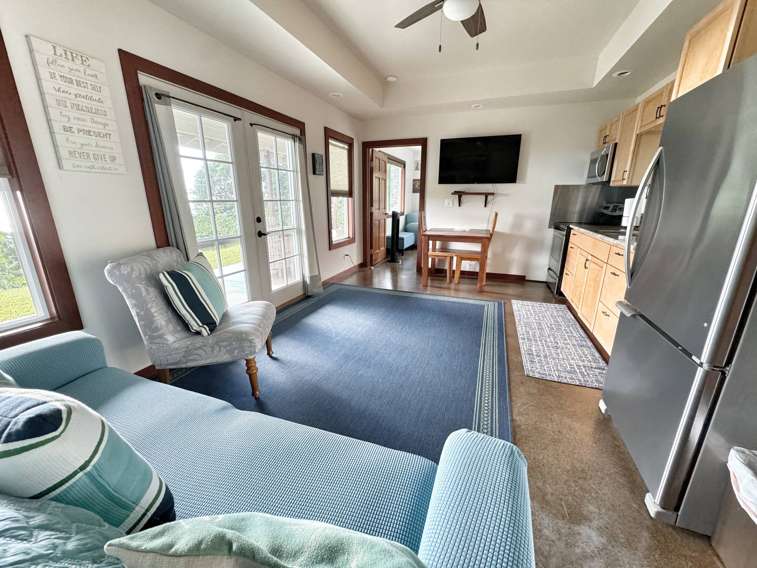 Home in Holualoa · ★4.88 · 1 bedroom · 3 beds · 1 bath - Photo 9