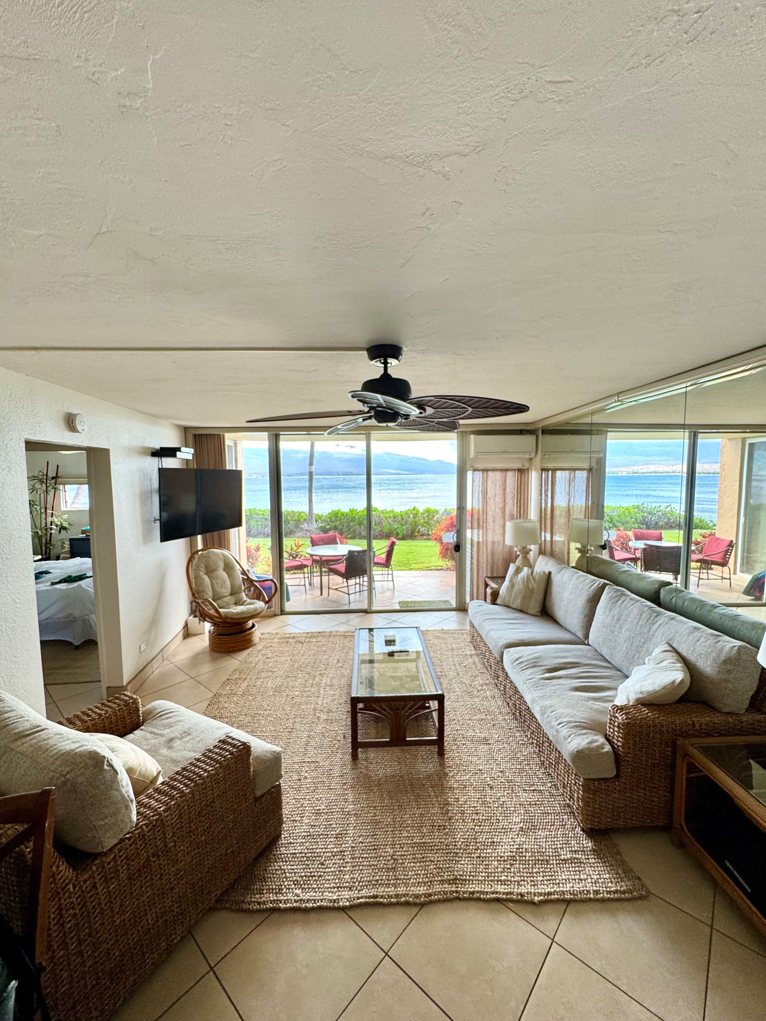 Condo in Wailuku · ★4.88 · 2 bedrooms · 2 beds · 2 baths - Image 2