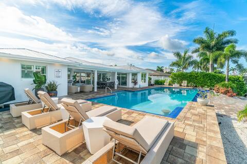 Coastal Oasis of
Fort Myers Beach