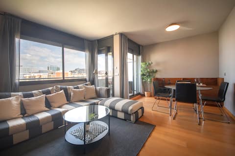 Top Airbnb: Two bedroom comfort apartment Passeig Taulat en Diagonal Mar I El Front Marítim Del Poblenou