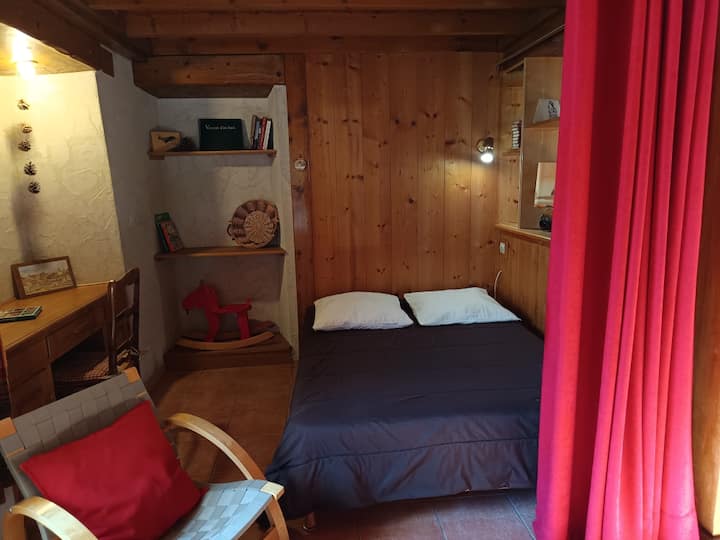 Spavaća soba 1
