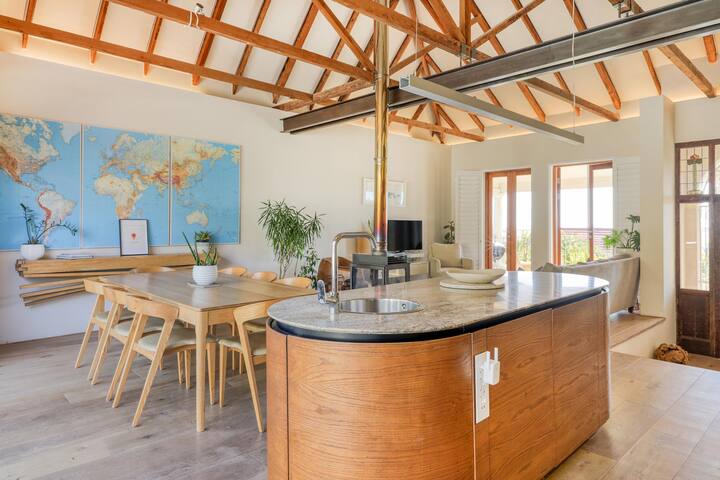 Cheviot Green Point Villa & Pool gallery image 4