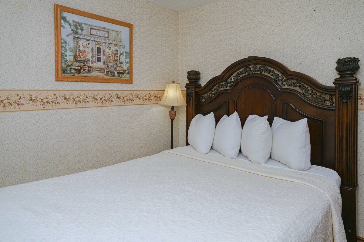 spálňa s manželskou posteľou Queen 