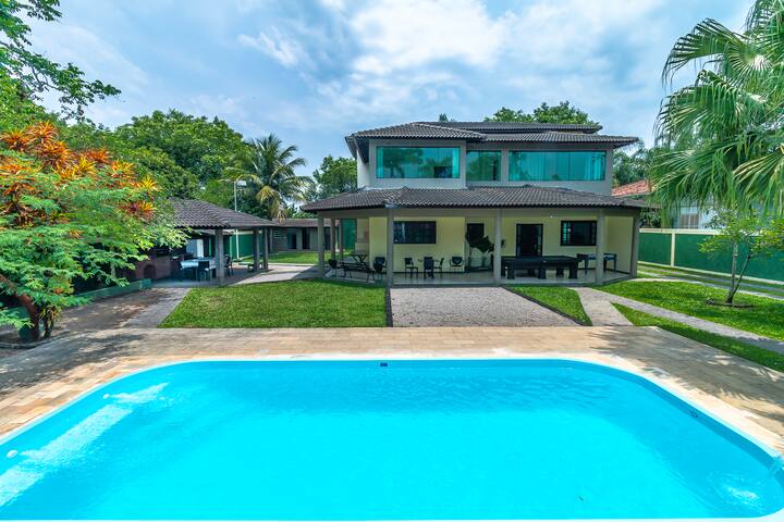 Piscina Churrasqueira gallery image 2