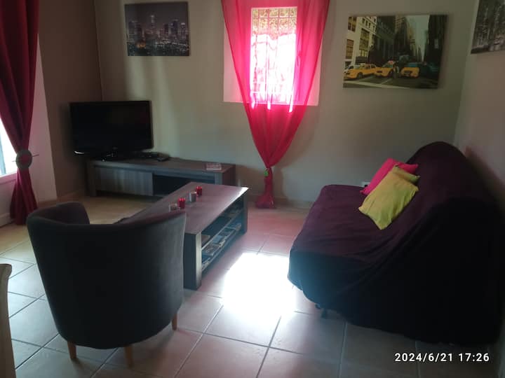 Gite - 3-star Holiday Home - Alpilles - Swimming Pool - Air Conditioning - Provence-Alpes-Côte d'Azur