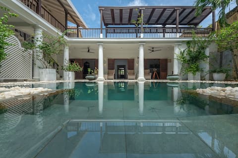 Villa with Private Courtyard Pool, Galle Fort