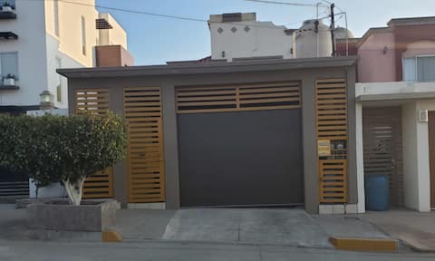 Top performing Airbnb: ANGULO HOUSE, Special to Families and Groups in Ensenada