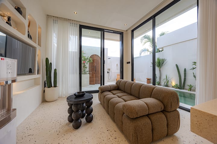 New! 1br Private Villa Mins From The Beach @Seseh - Indonesia