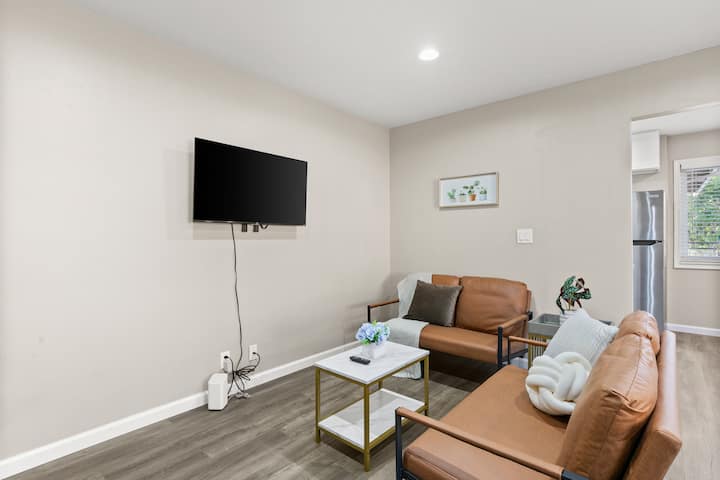 Jane's Home (F4) | Remodeled 2b1b Home+hvac - Cupertino, CA