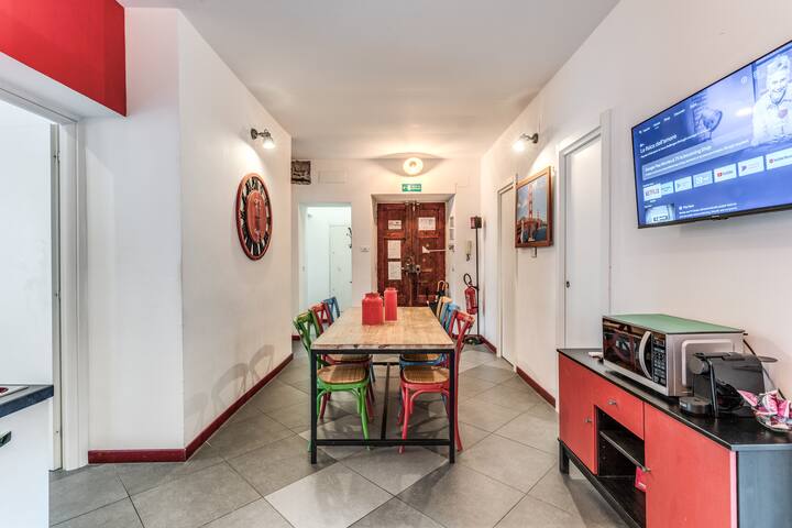 Cozy Apartment Fabia 300 mt from Colosseum gallery image 4