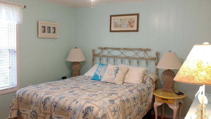 Hlavná spálňa s vlastným vchodom do kúpeľne