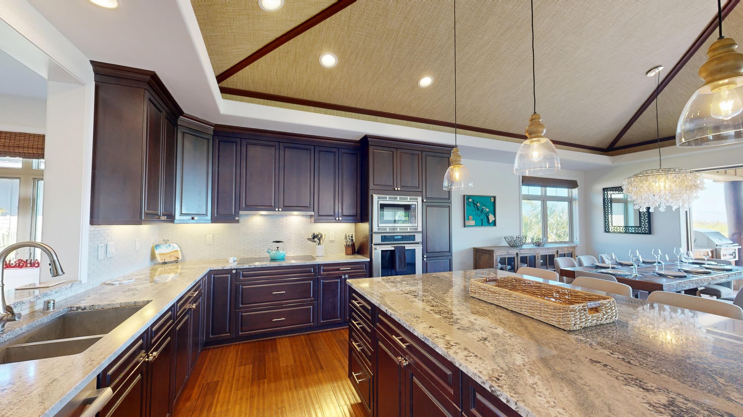 Home in Waimea · ★4.94 · 4 bedrooms · 8 beds · 3 baths - Image 4