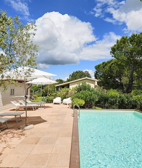 La Masseria Casa Vacanze - private pool and view