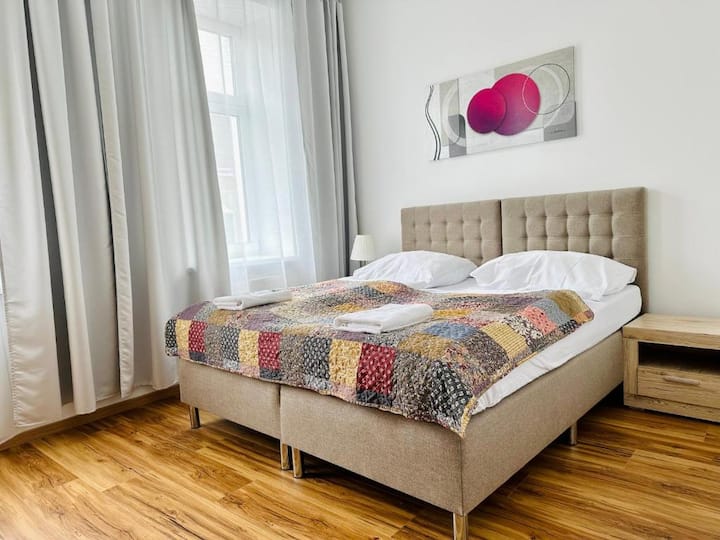 3BR- KLIMT Apartment for 8 people
