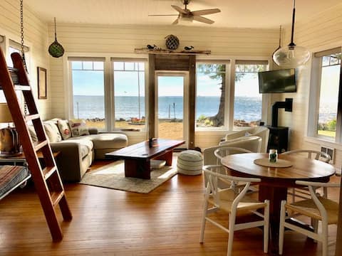 Beachfront Romance, Sunsets, Ships&Eagles