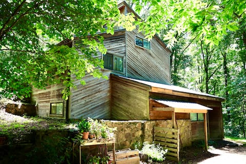 Natural Lodge at Meadowcreek