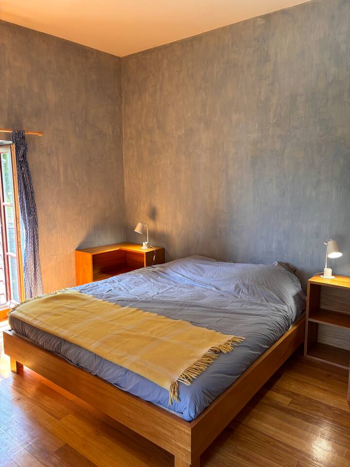 საძინებელი 1