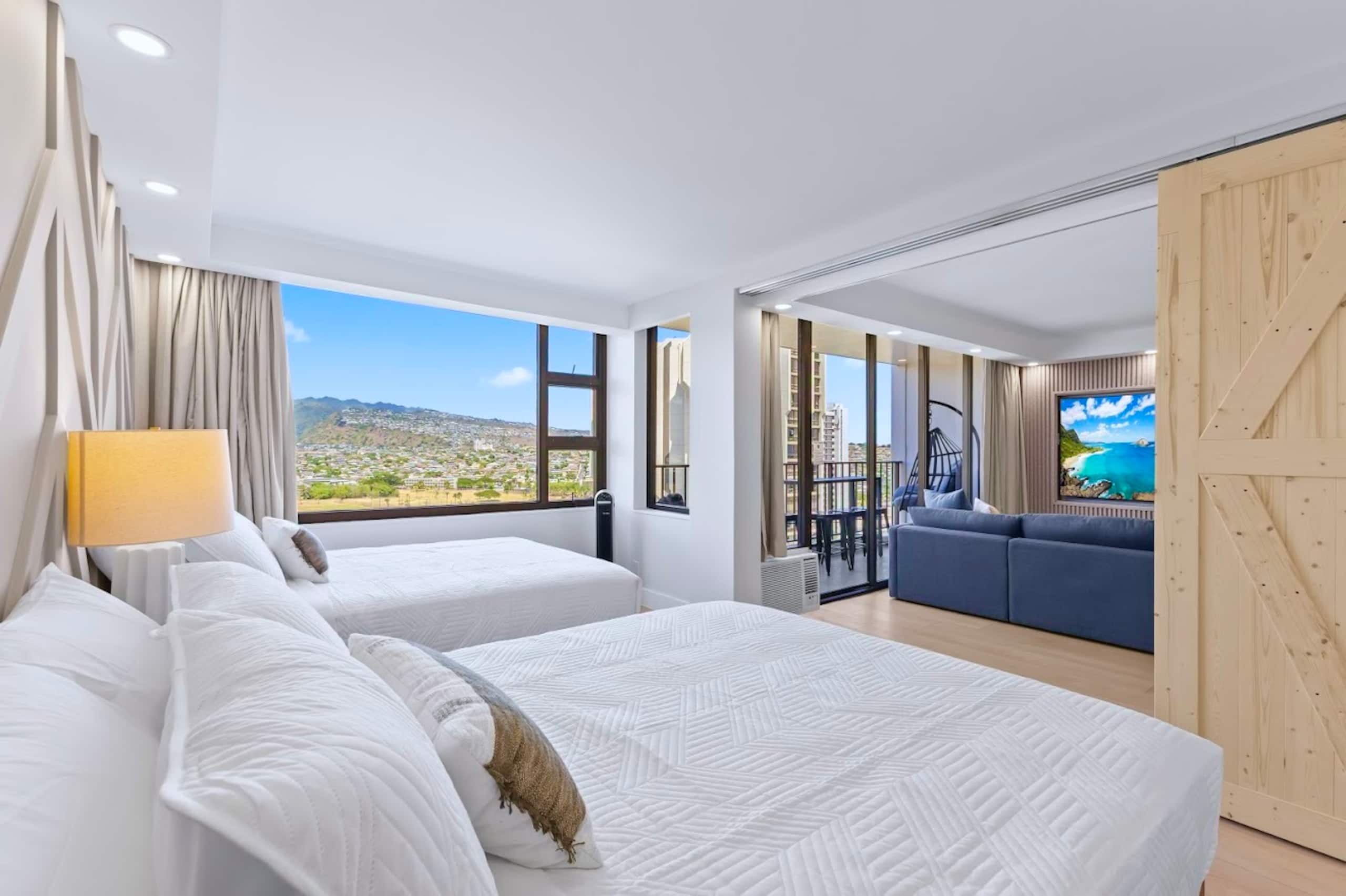 19F-Newly Renovated Banyan- Stunning 1BR/Parking - Image 26
