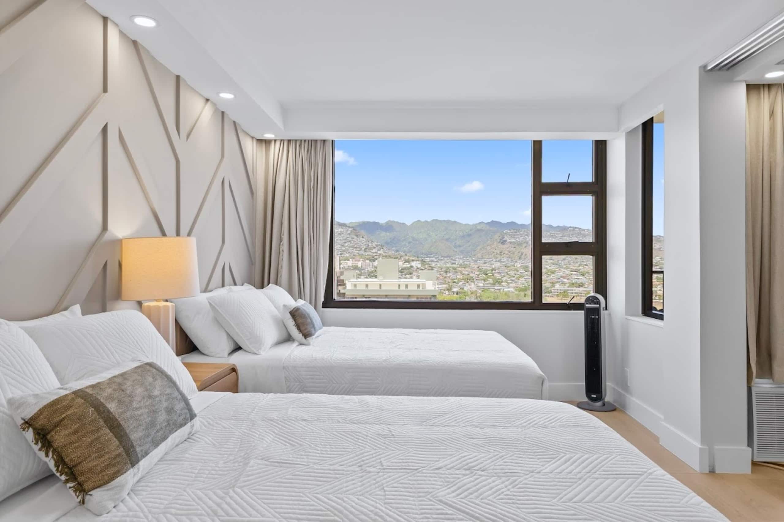 19F-Newly Renovated Banyan- Stunning 1BR/Parking - Image 31