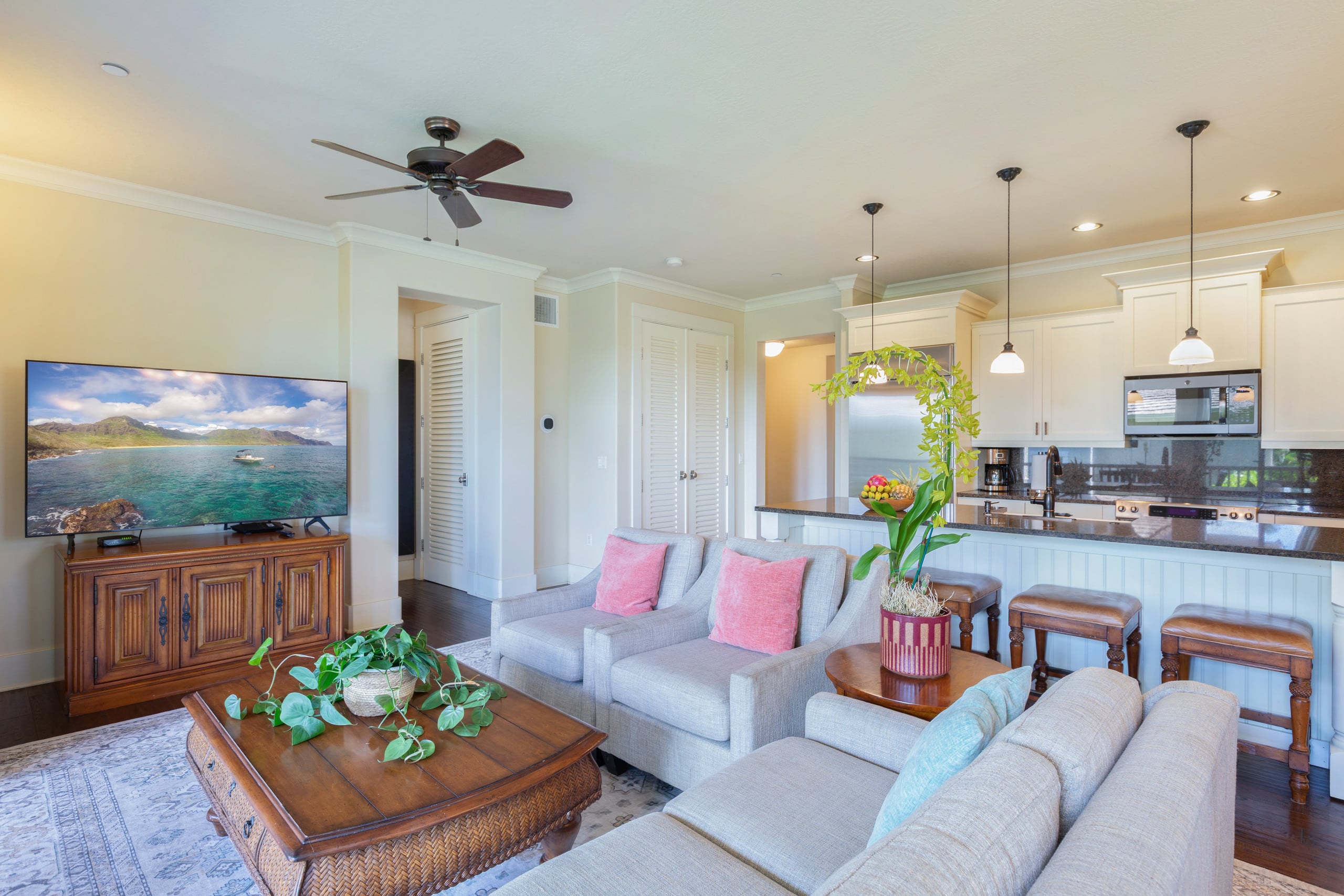 Condo in Koloa · ★4.95 · 3 bedrooms · 6 beds · 3 private baths - Image 5