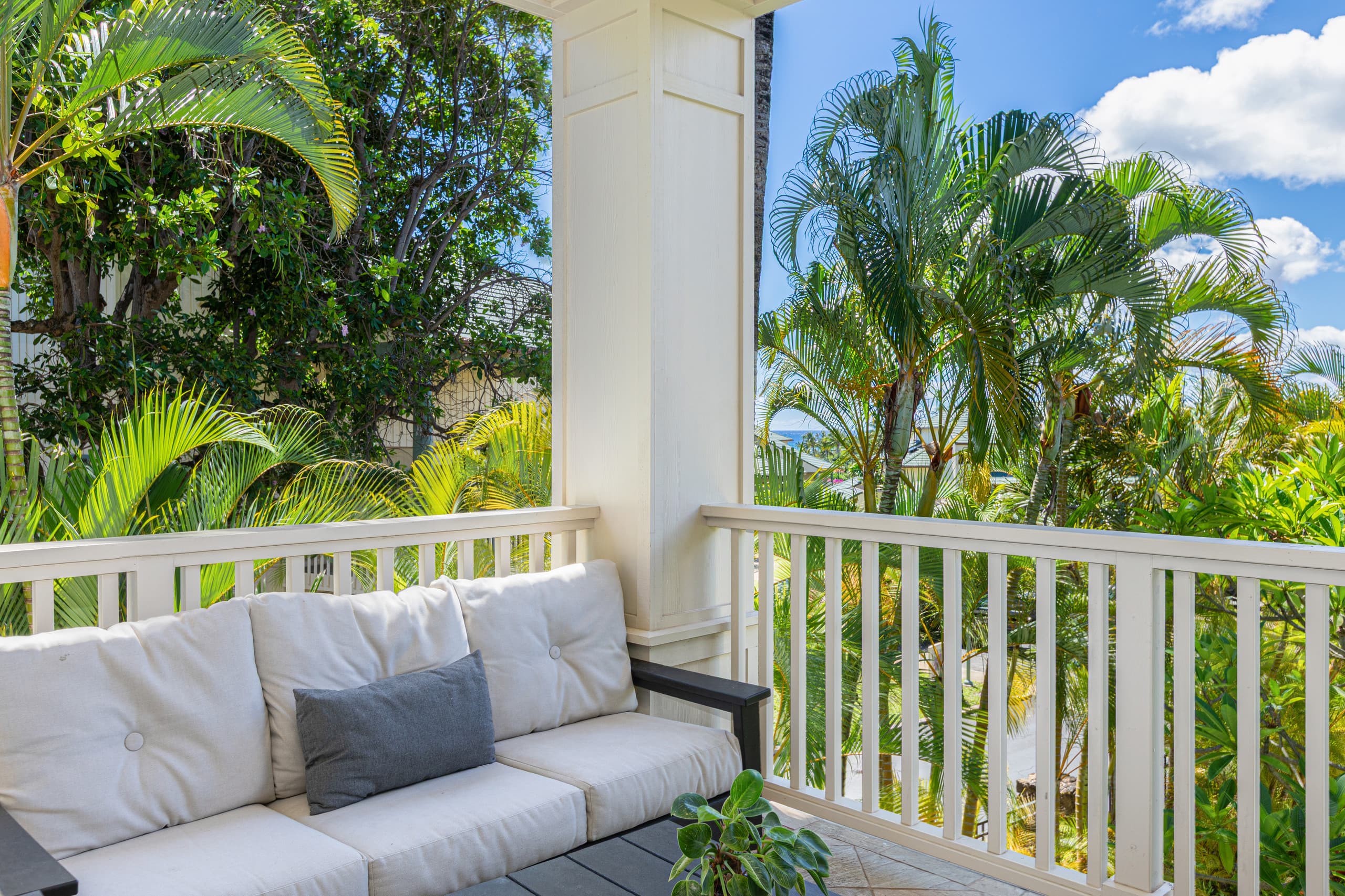 Condo in Koloa · ★4.95 · 3 bedrooms · 6 beds · 3 private baths - Image 20